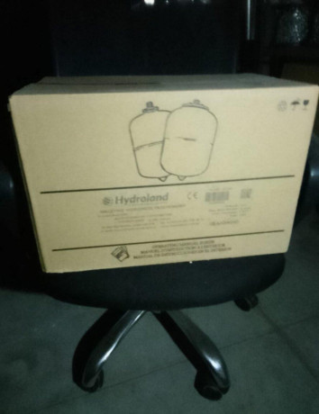 predam-expanznej-nadoby-znacky-hydroland-18l-vertikalne-10-big-1