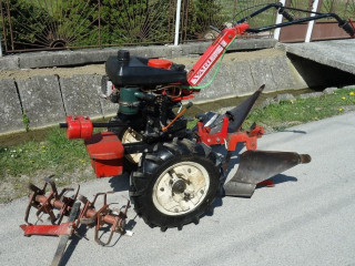 vari-system-s-motorom-jikov-153-cm3