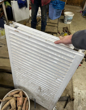 radiator-100x60-big-3