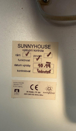 infrapanel-sunnyhouse-250-w-korundovy-na-stenu-big-3
