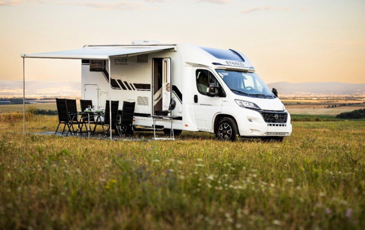 prenajom-autokaravanu-etrusco-t6900-db-big-2
