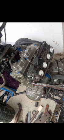 honda-cb-hornet-600-big-0