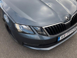 prenajom-vozidla-skoda-octavia-combi-automat