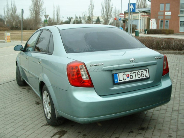 daewoo-nubira-16-16v-big-1