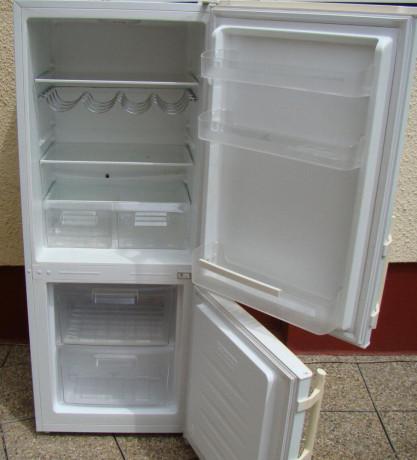 kombinovana-chladnicka-electrolux-big-0