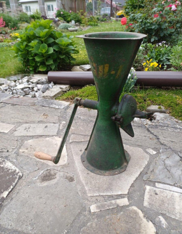 rucny-snekovy-srotovnik-big-0