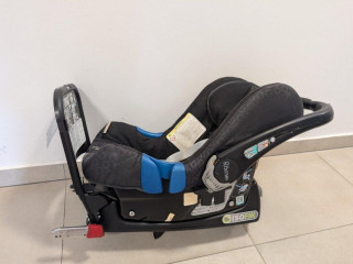 vajicko-britax-s-isofix-zakladnou