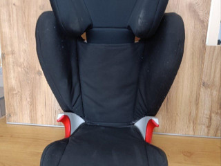autosedacka-britax-romer-kidfix-sl-15-36-kg-s-isofix-om