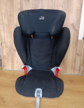 autosedacka-britax-romer-kidfix-sl-15-36-kg-s-isofix-om-big-0