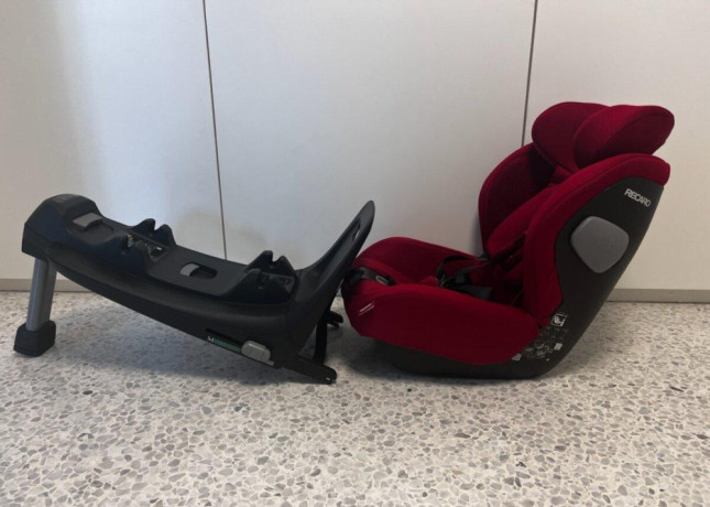 autosedacka-recaro-kio-isofix-zakladna-big-1