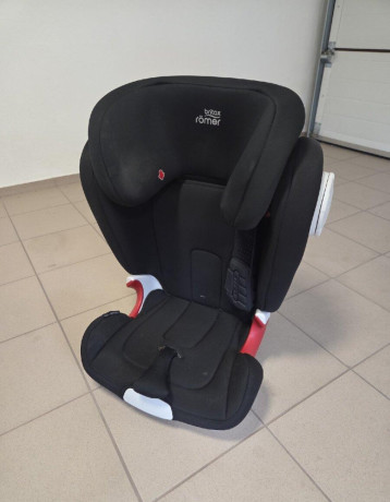 britax-romer-kidfix-ii-xp-15-36kg-big-1