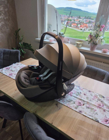 predam-vajicko-maxi-cosi-pebble-360-pro2-isofix-big-0