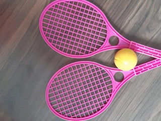 plastove-rakety-na-tenis