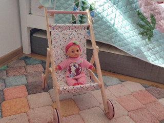 predam-dreveny-detsky-kocik-pre-babiky-little-dutch