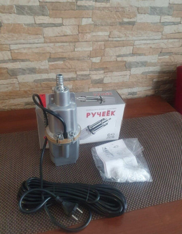 predam-nove-ponorne-cerpadlo-rucek225-watt-big-0