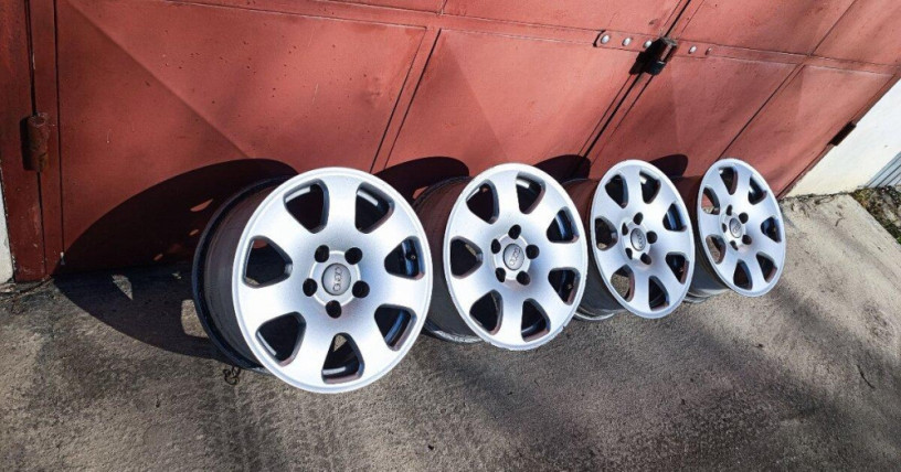 original-alu-disky-audi-r15-big-2