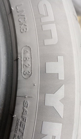 20550-r17-93y-letne-pneumatiky-nokian-big-3