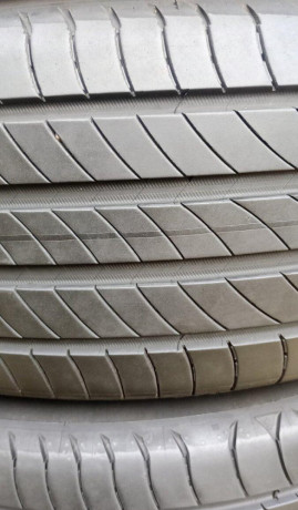 20555-r17-91v-letne-pneumatiky-michelin-big-1