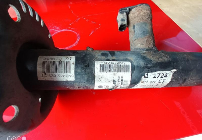 adaptivne-tlmice-2ks-vw-tiguan-rok-2013-big-2