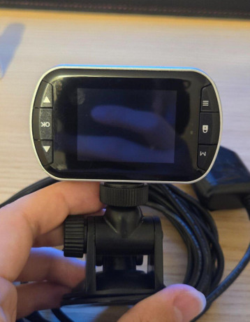 autokamera-motorola-s-16gb-kartou-a-adapterom-big-1