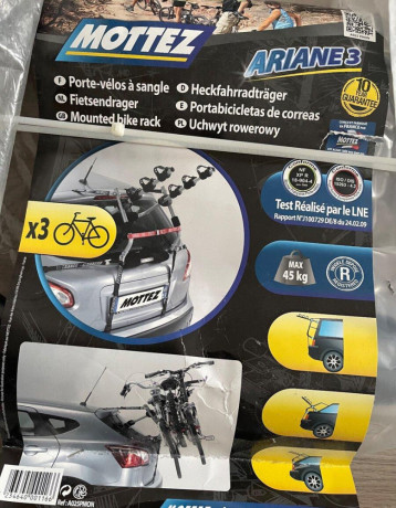 nosic-na-5-dvere-pre-3-bicykle-na-hatchback-big-2