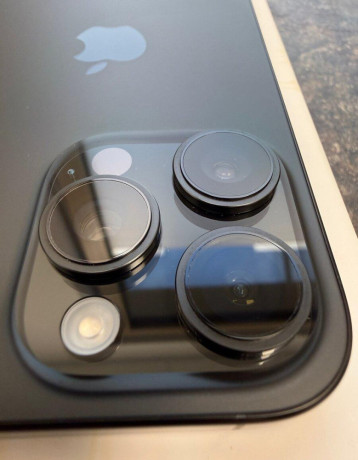 iphone-16-pro-256gb-big-3