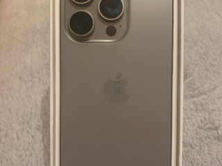 iphone-15-pro-natural-titanium