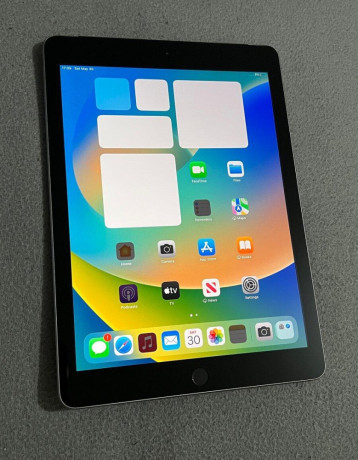 predam-tablet-apple-ipad-5generacia-32gb-cellular-gps-big-1