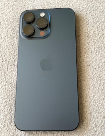 predam-apple-iphone-15-pro-max-256gb-blue-zakladne-znamky-big-4