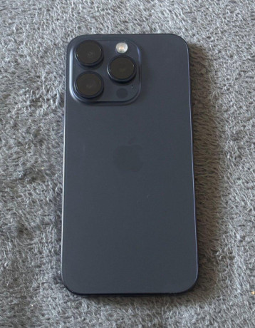 predam-apple-iphone-15-pro-128gb-blue-stav-noveho-telefonu-big-4