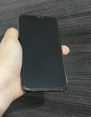 dobry-den-ponukam-na-predaj-iphone-11-128gb-black-810-big-1