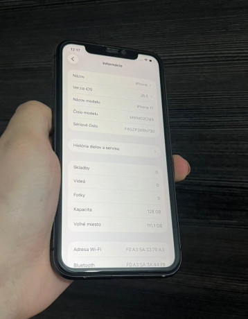 dobry-den-ponukam-na-predaj-iphone-11-128gb-black-810-big-3