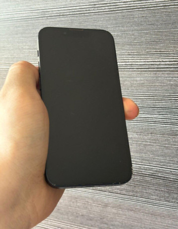 dobry-den-ponukam-na-predaj-iphone-13-mini-128gb-black-810-big-1