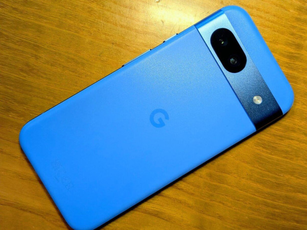 google-pixel-8a-8128gb-android-16-extra-vybava-big-2