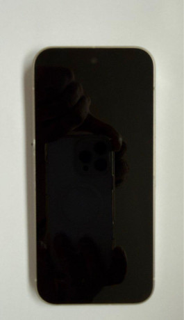 predam-biely-pixel-9-256-gb-poskriabany-display-big-1