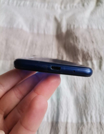 huawei-y5-2018-modry-dual-sim-plne-funkcny-akurat-vypucena-b-big-4
