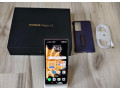 honor-magic-v2-small-0