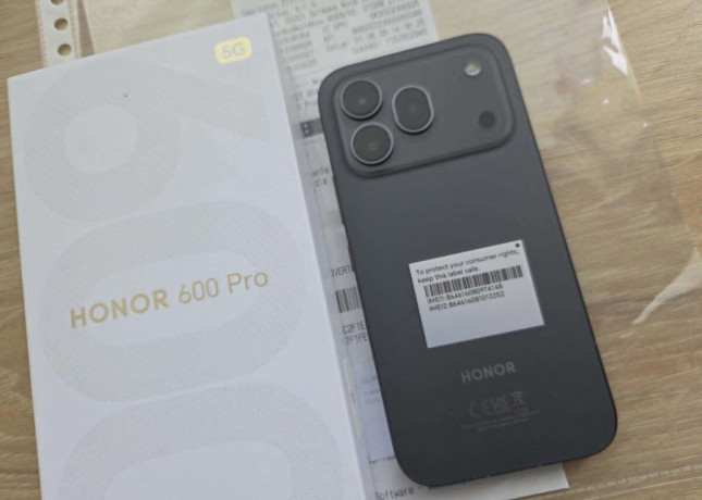 honor-600-pro-12gb512gb-black-top-zaruka-big-0