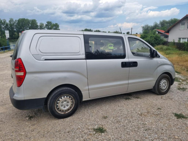 hyundai-h1-van-120kw-big-2