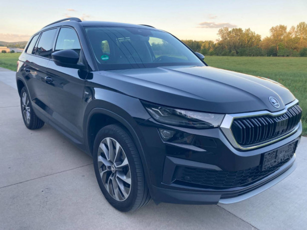 skoda-kodiaq-20-tdi-scr-evo-200-style-4x4-dsg-big-1
