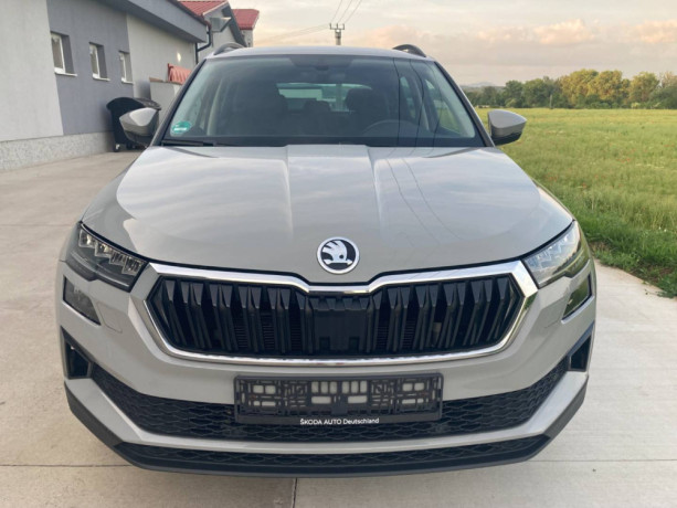 skoda-karoq-20-tdi-evo-scr-style-4x4-dsg-big-0