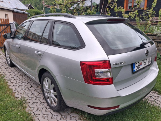 skoda-octavia-combi-predam-big-0