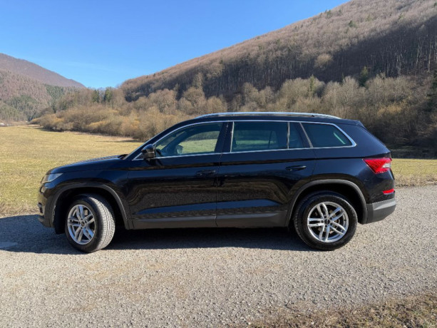 skoda-kodiaq-kodiaq-20-tdi-scr-style-dsg-4x4-110kw150hp-a7-big-2