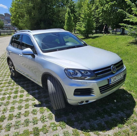 volkswagen-touareg-ii-30-v6-tdi-180kw-4x4-vzduch-top-vybava-big-1