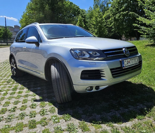 volkswagen-touareg-ii-30-v6-tdi-180kw-4x4-vzduch-top-vybava-big-2