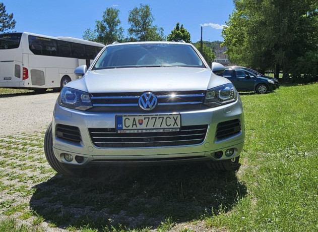 volkswagen-touareg-ii-30-v6-tdi-180kw-4x4-vzduch-top-vybava-big-3
