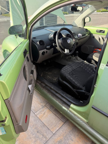 volkswagen-new-beetle-19-tdi-66kw90hp-m5-big-3