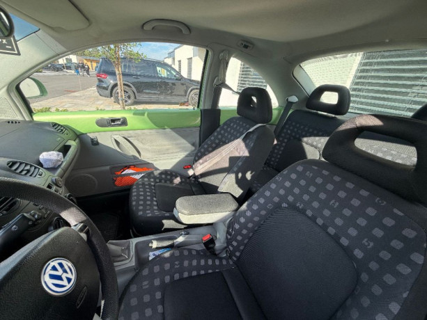 volkswagen-new-beetle-19-tdi-66kw90hp-m5-big-2