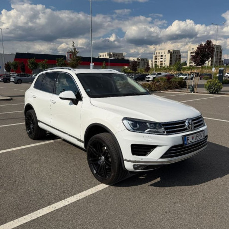 volkswagen-touareg-30-v6-tdi-big-1
