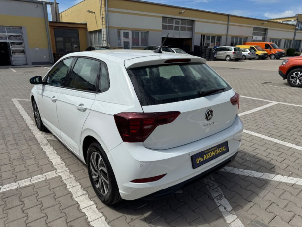 volkswagen-polo-2023-10-tsi-vybava-life-big-3